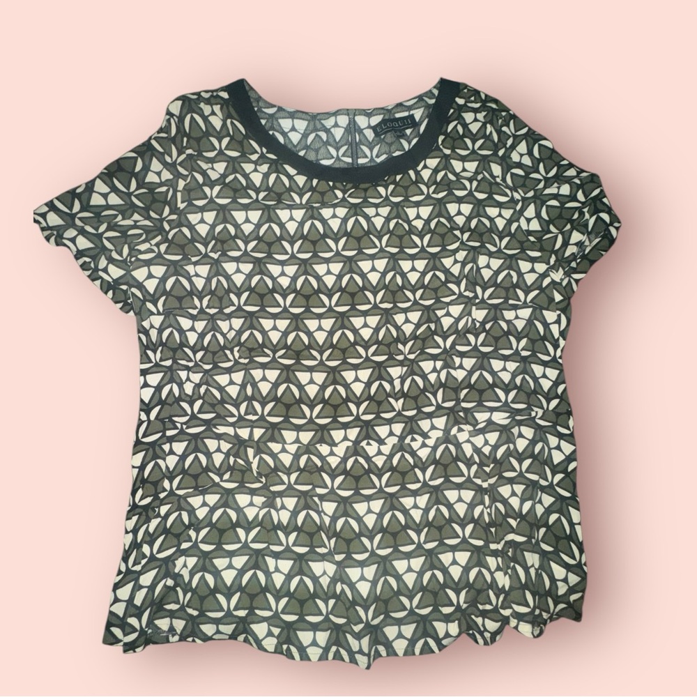 Eloquii Black and White Geometric Pattern Top
